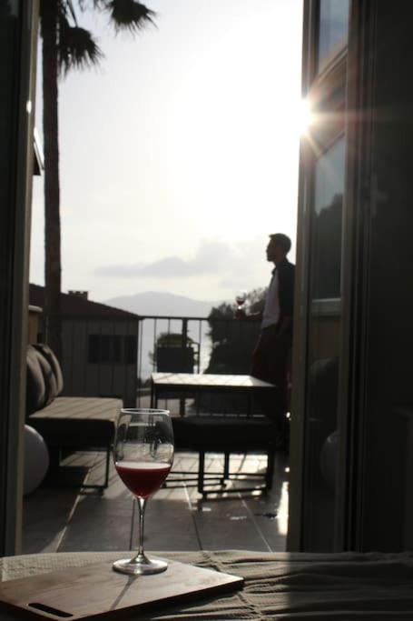 Appartamento Romantico Con Piscina Cervo Extérieur photo