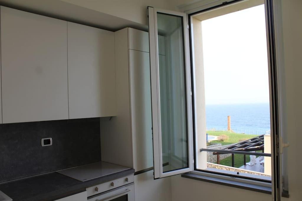 Appartamento Romantico Con Piscina Cervo Extérieur photo