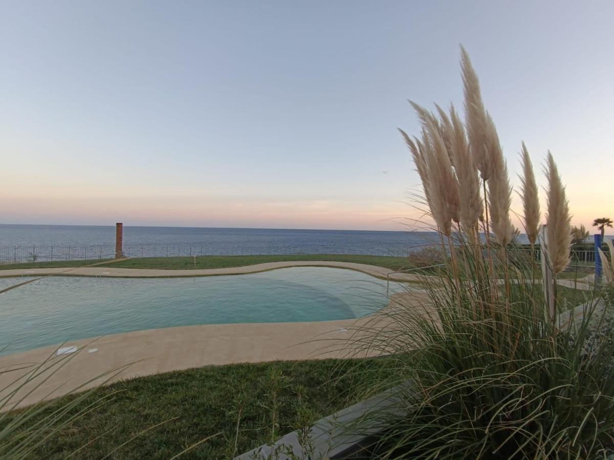 Appartamento Romantico Con Piscina Cervo Extérieur photo