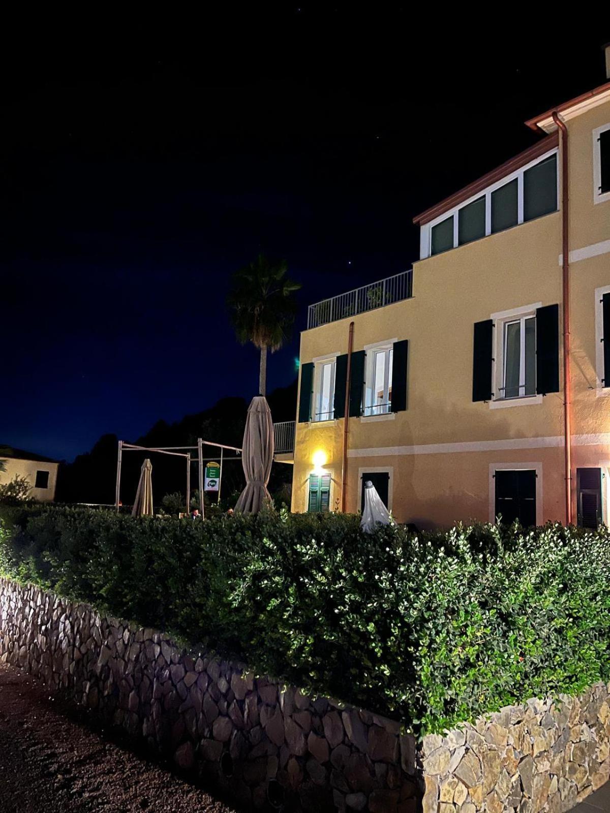 Appartamento Romantico Con Piscina Cervo Extérieur photo